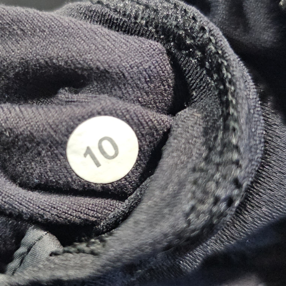 LULULEMON FIRST MILE QUILTED RUNNING Jacket Black Womens Size 10. - Picture 11 of 13